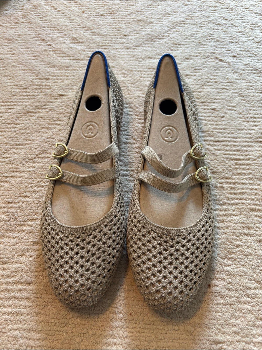 Rothy's THE DOUBLE BUCKLE MARY JANE
Dune Mesh